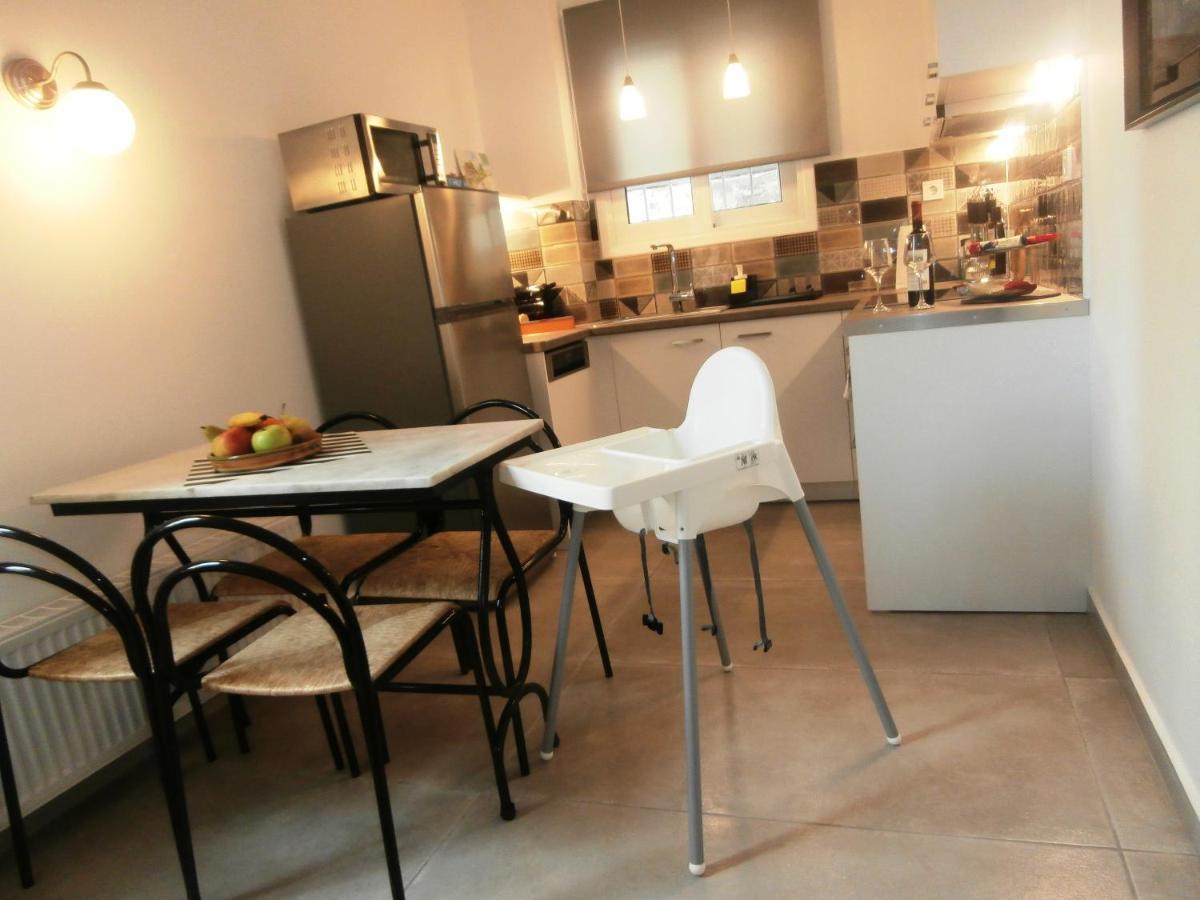 Marveco Apartment Atene Esterno foto